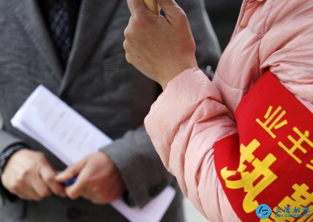 為何很多人都提議取締物業，追求業委會自治？業主：原因有3個