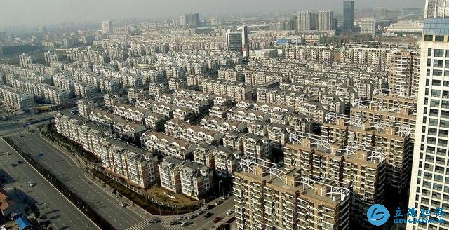 開(kāi)發(fā)商大肆建樓，未來(lái)房子大量空置引發(fā)的后遺癥難以想象