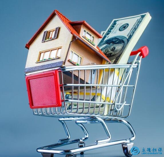 樓市冷清，房價或易跌難漲， 多能跌多少?2位開發商透露了限度