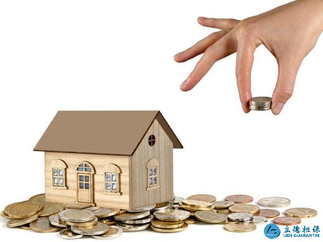 內行人：房價剛下跌時，不會急著做3件事的人才是理智的