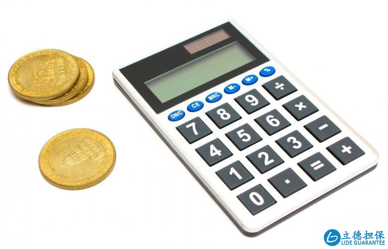 三大紅線幾乎坐實，開發(fā)商的苦日子要來了？專家：他們還有3招