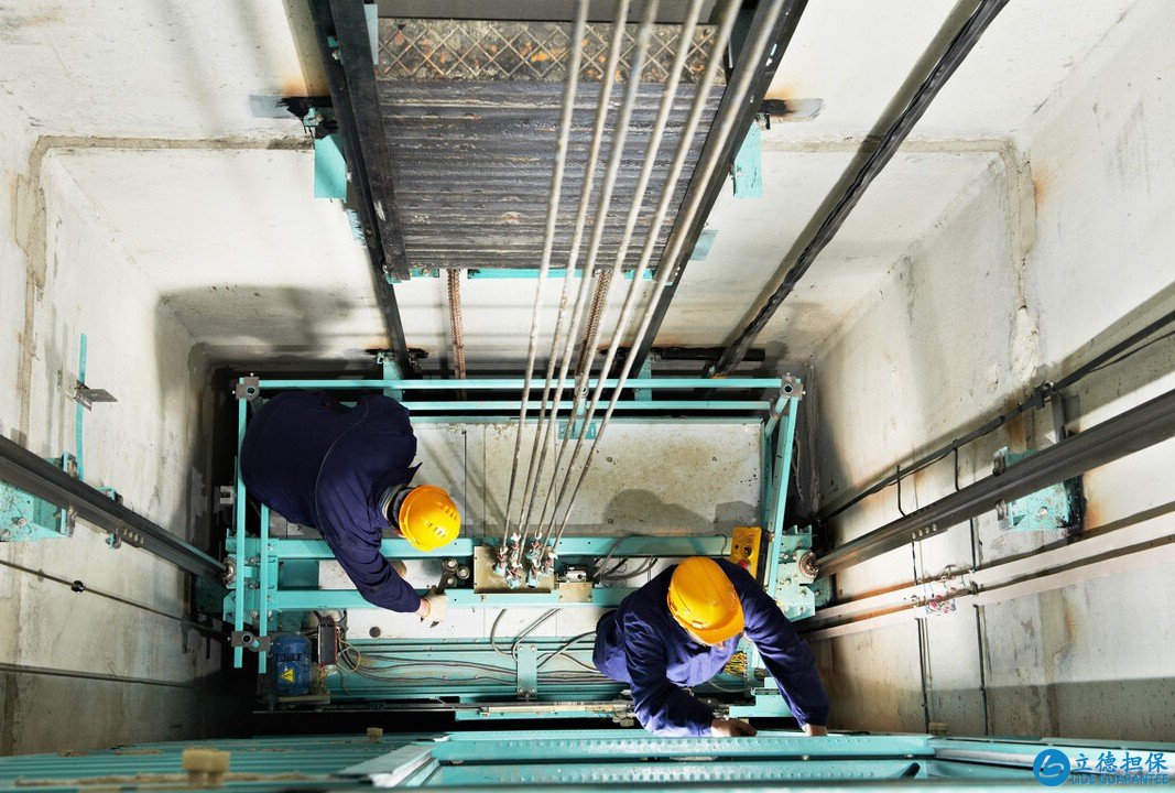 老破小裝電梯難度大：除了一樓業主反對外，這兩個問題也不能忽視